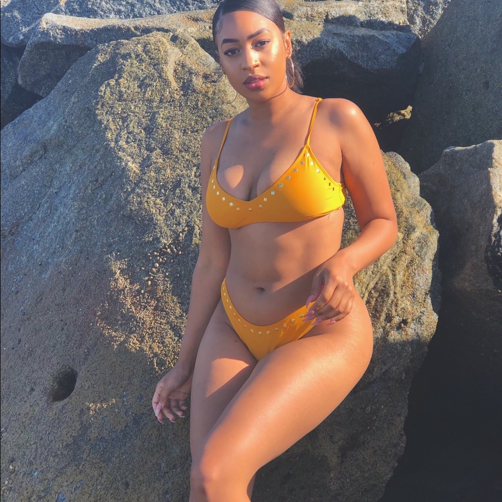 Make Me A 50% OFF offer! 🌞